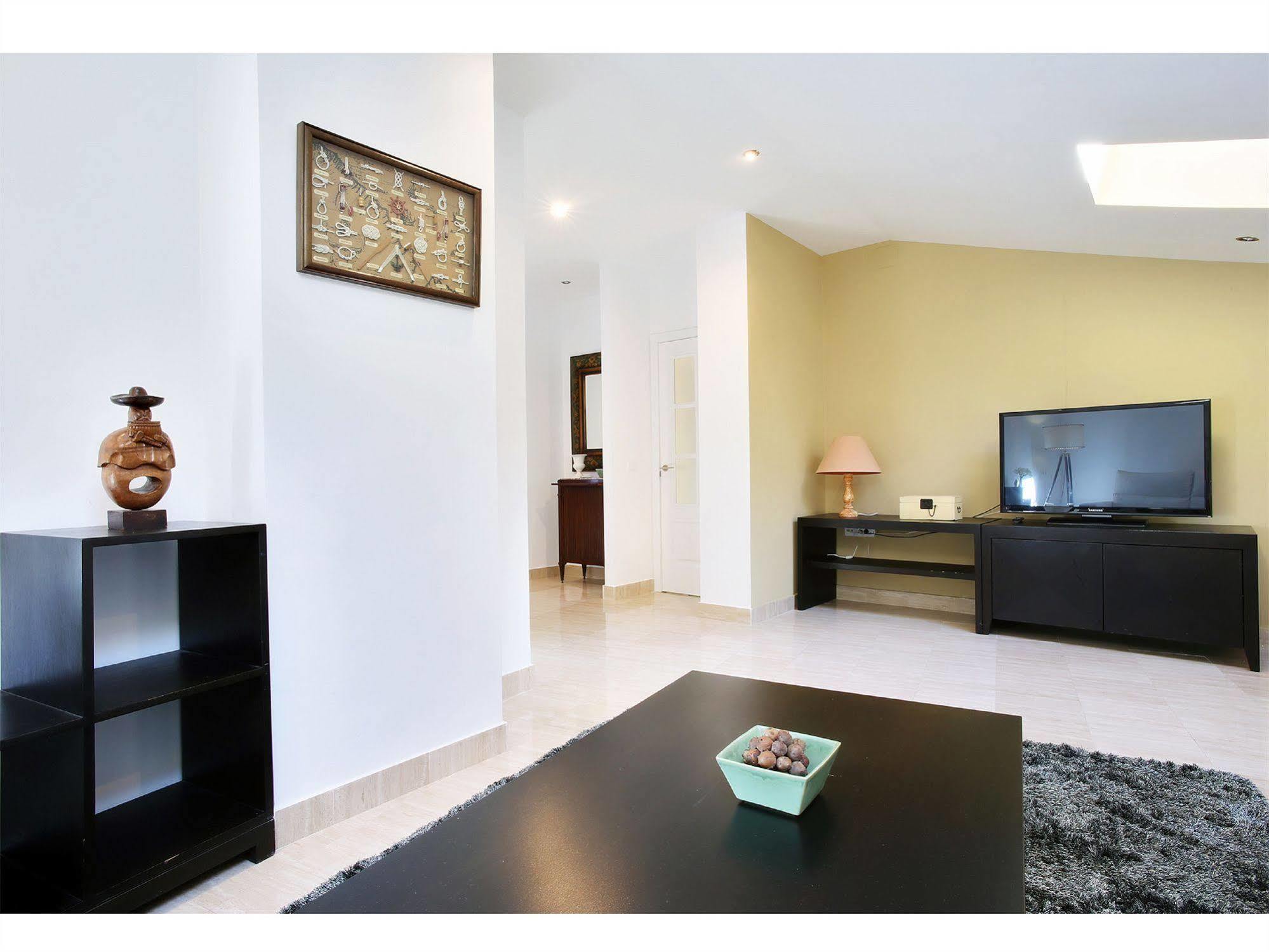 Apartamentos Unisierra Μάλαγα Εξωτερικό φωτογραφία