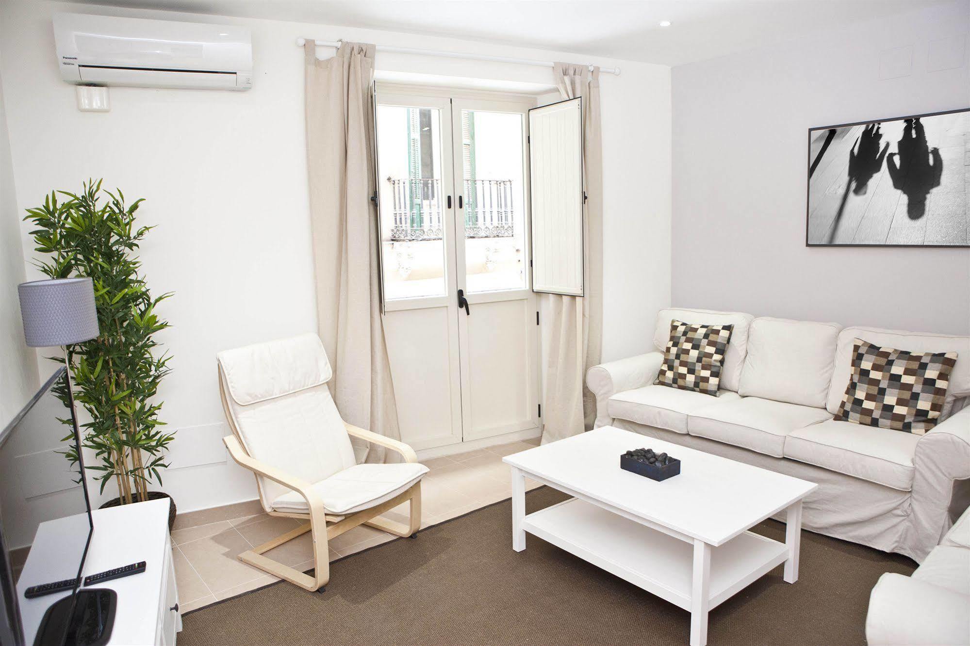 Apartamentos Unisierra Μάλαγα Εξωτερικό φωτογραφία